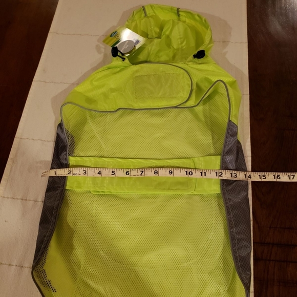 ❤️😍 Host Pick! 🐕❤️  Rain Jacket With Reflective Accents L - Picture 9 of 12